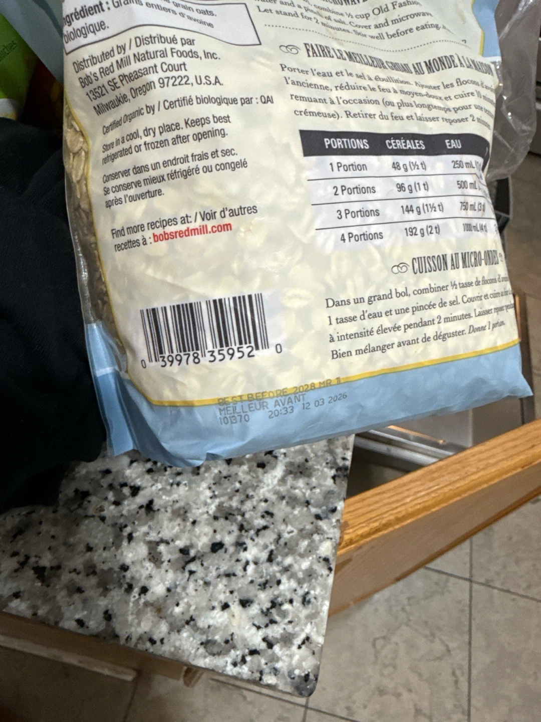 Bob's Red Mill Organic Old Fashioned Rolled Oats - photo 2
