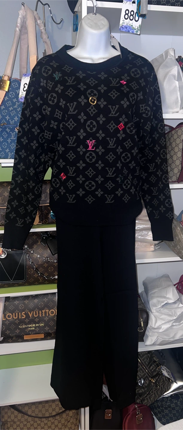 Louis Vuitton Monogram Knit Set - photo 2