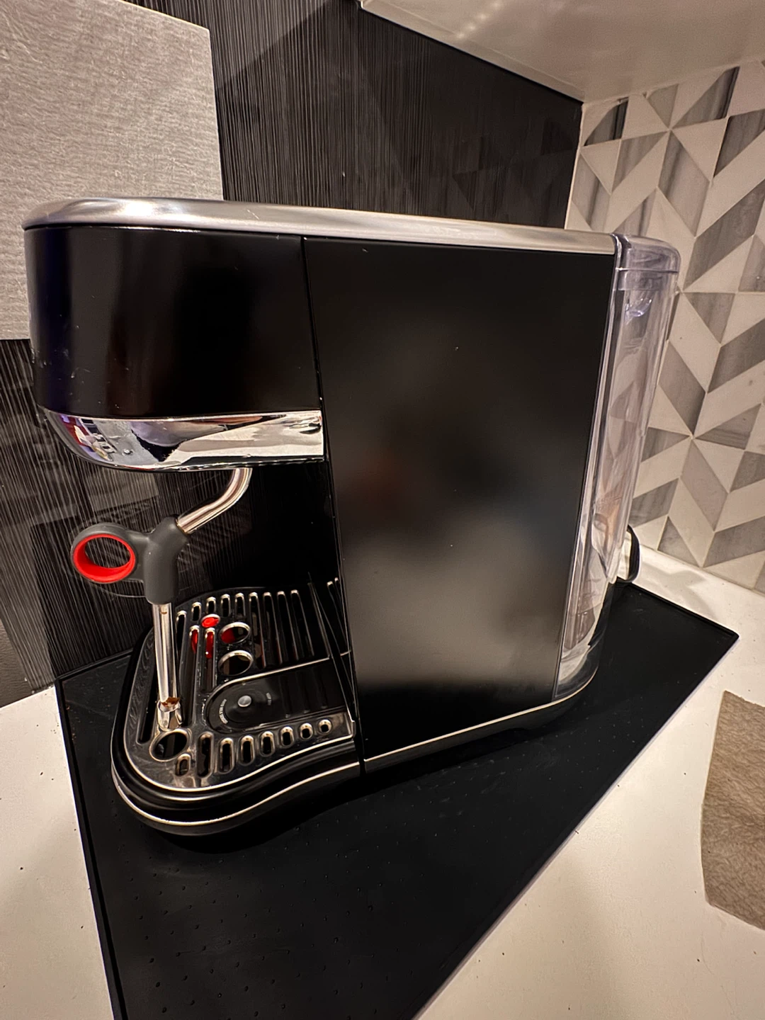 Breville Espresso Machine Bambino Plus with accessories. - photo 3