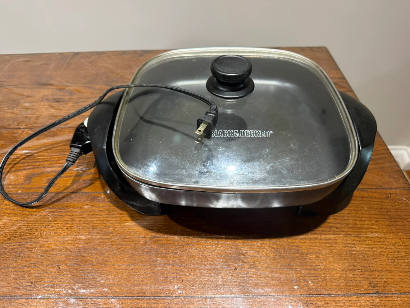 Black & Decker Electric Skillet with Lid