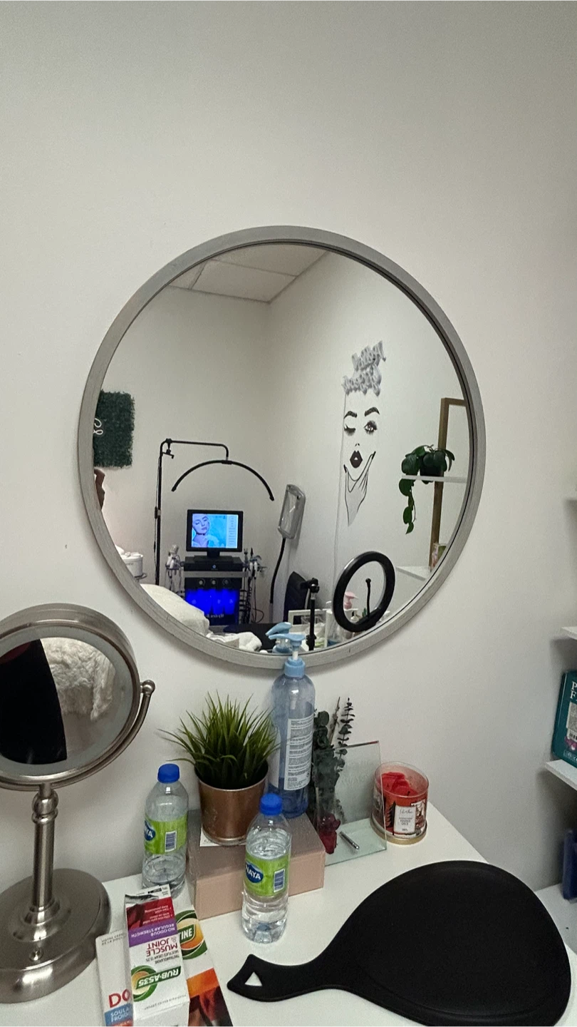 Large Round Wall Mirror - photo 2