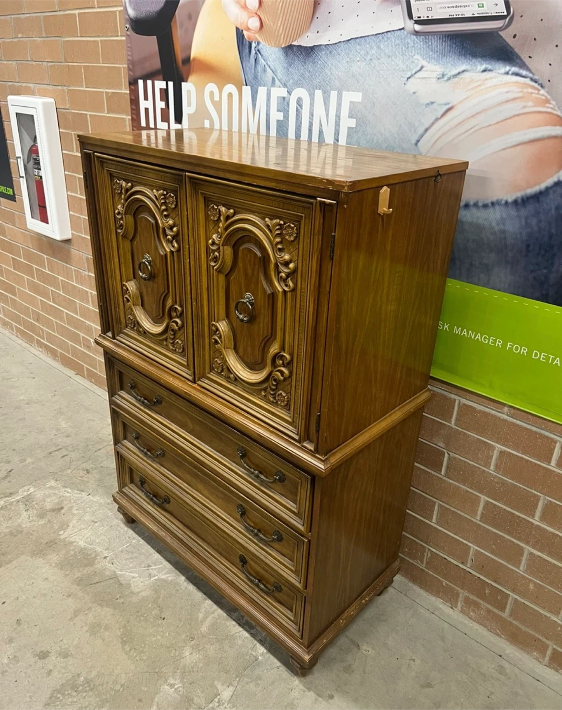 Vintage Wooden Dresser with Cabinet - photo 4