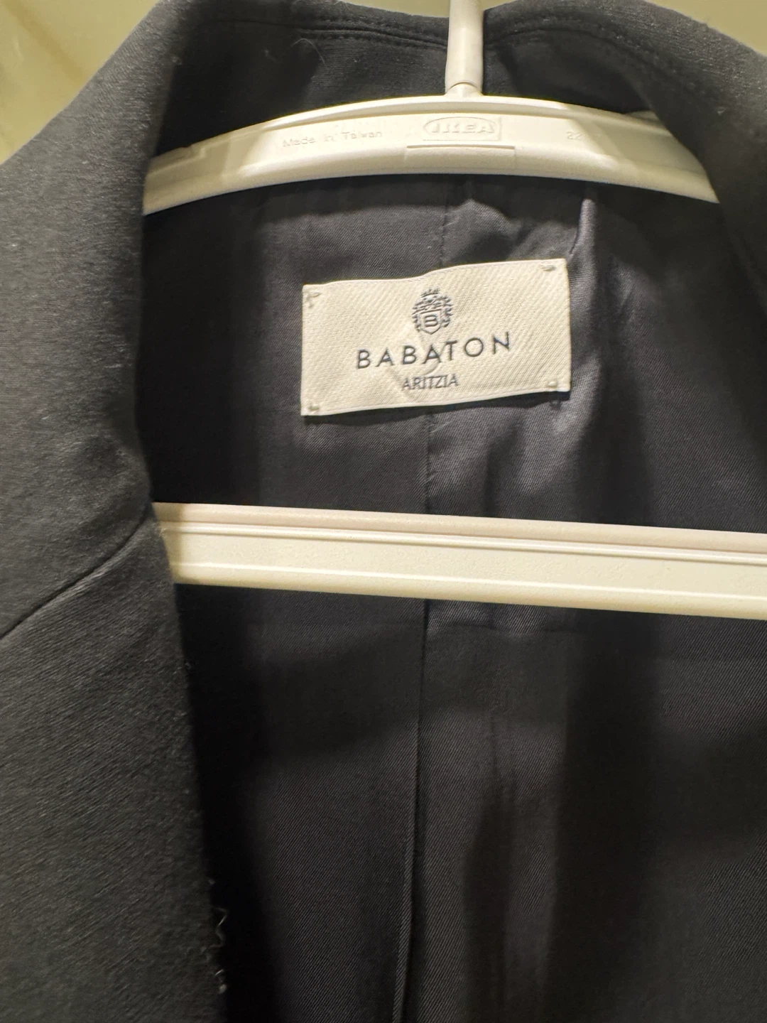 Babaton Standout Blazer - Black - photo 4