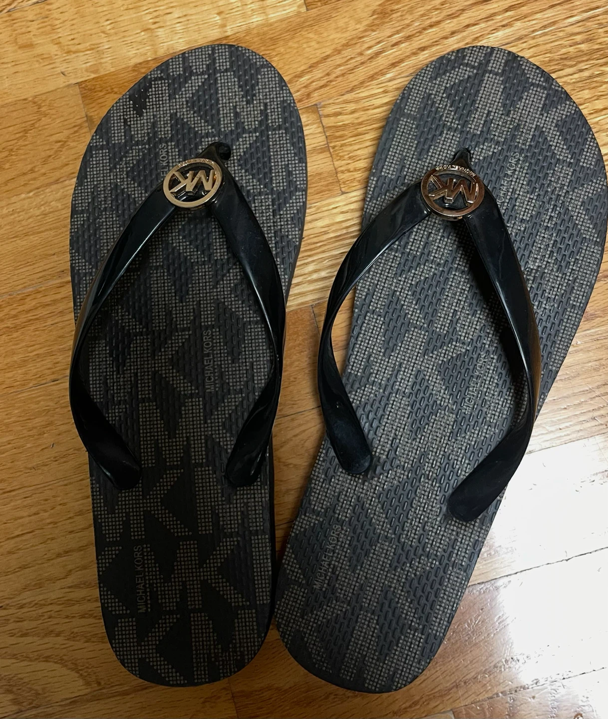Michael Kors Flip-Flops - photo 2