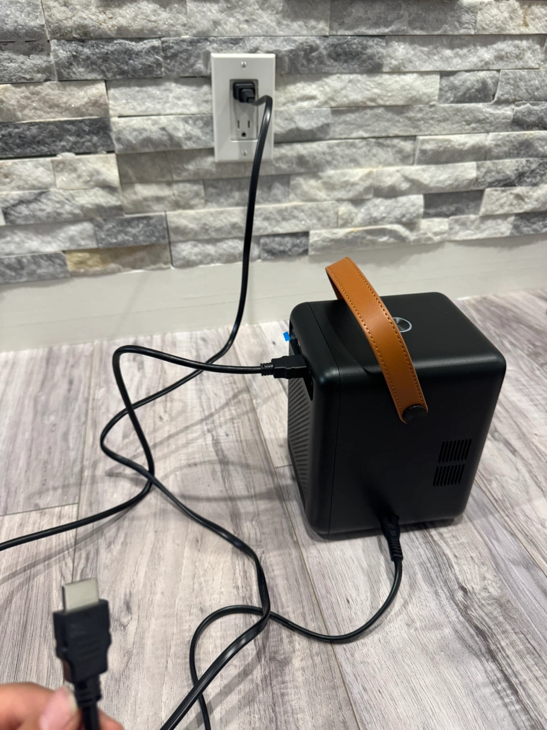 Funflix G1 Multimedia Projector - photo 3