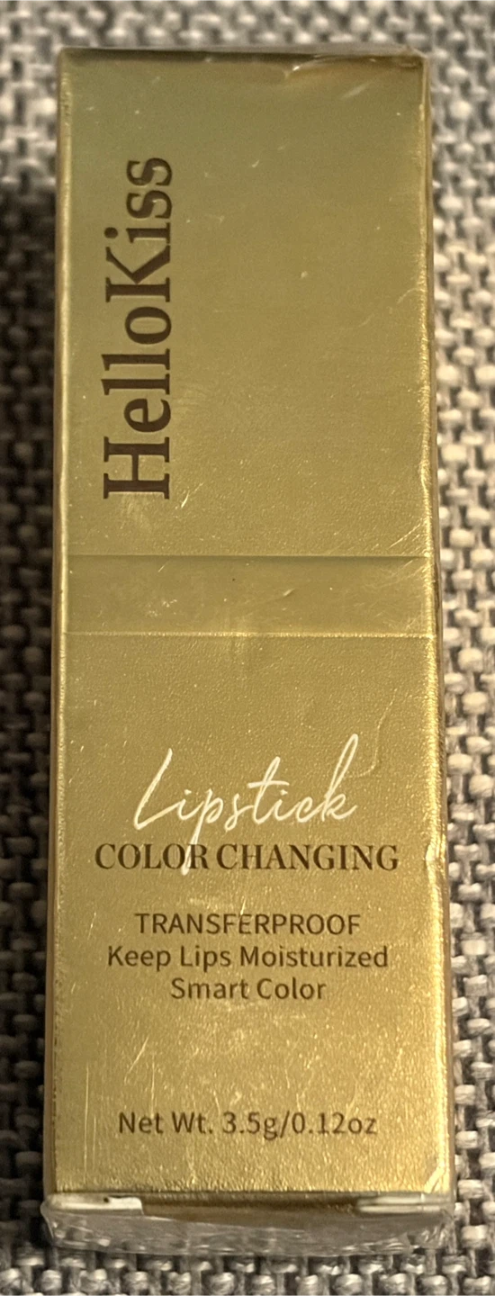 HelloKiss Color Changing Lipstick