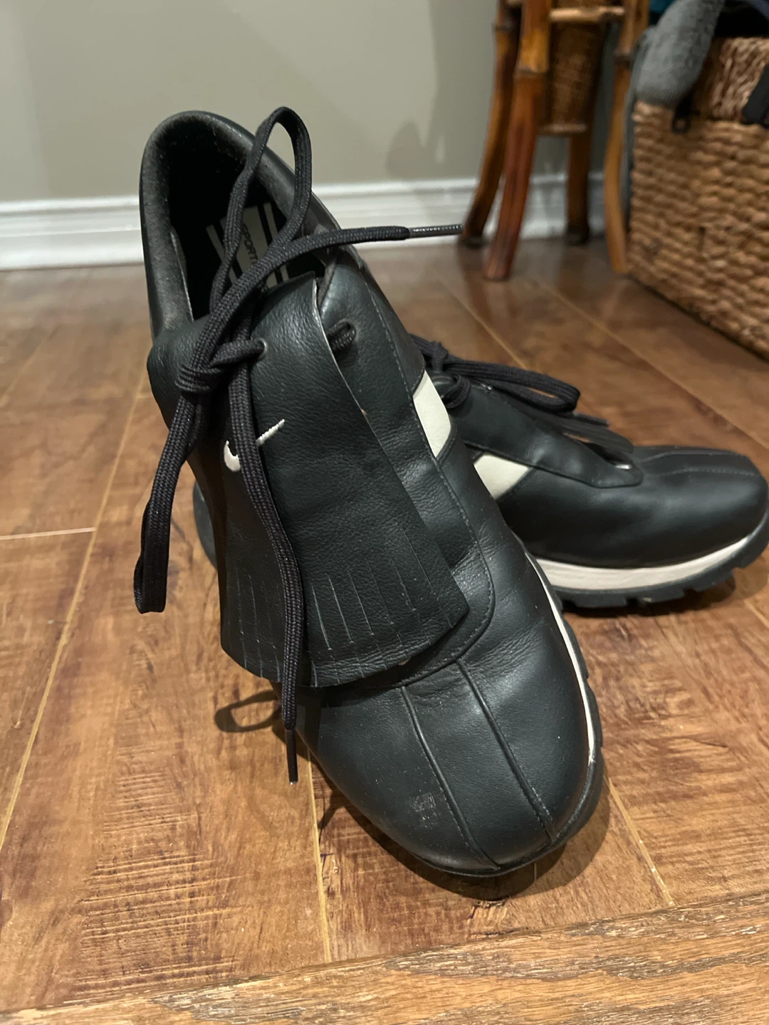 Nike Golf Shoes Black Womens size 7 - photo 2