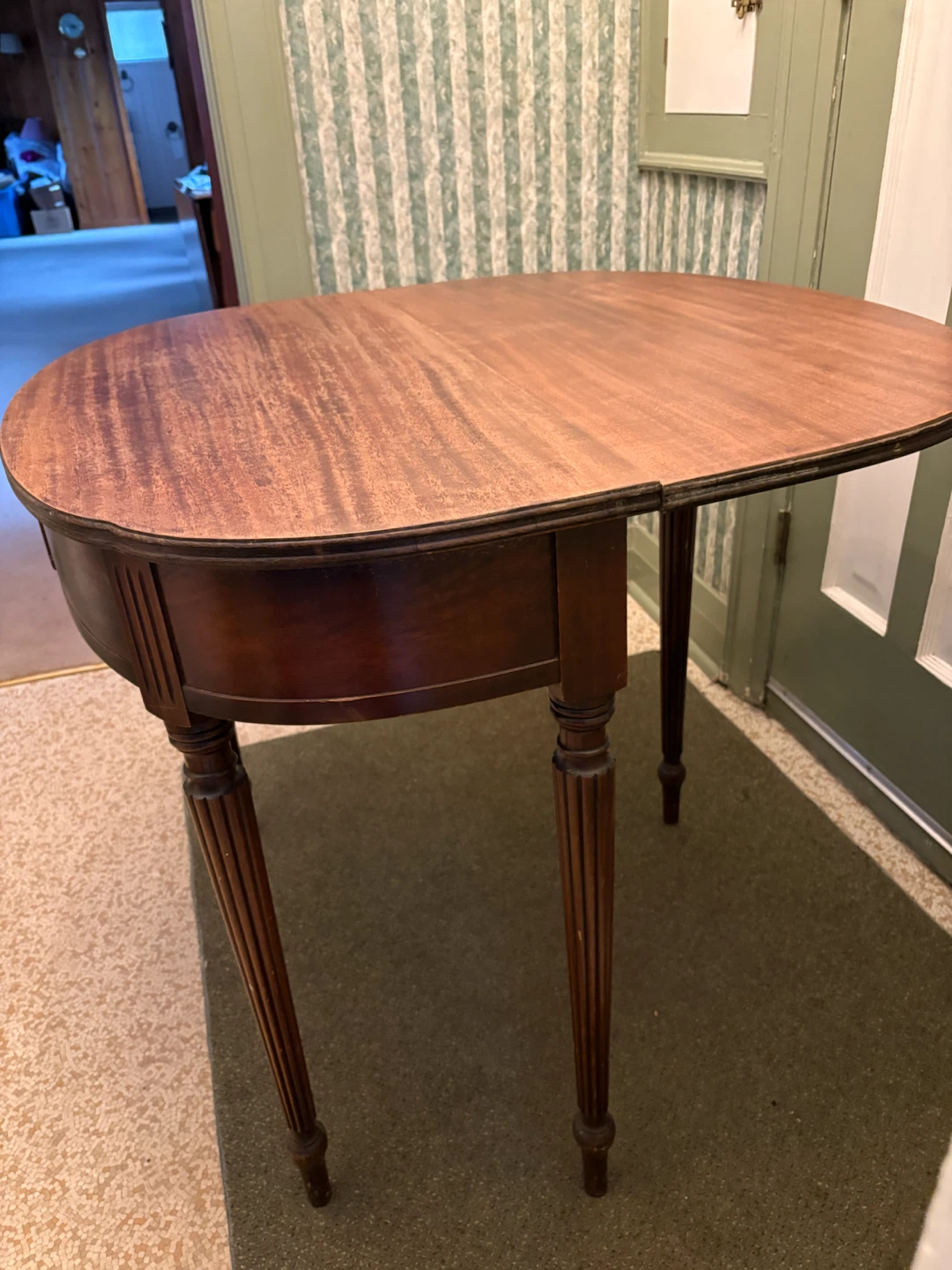 Vintage Mahogany Drop Leaf Table - photo 2