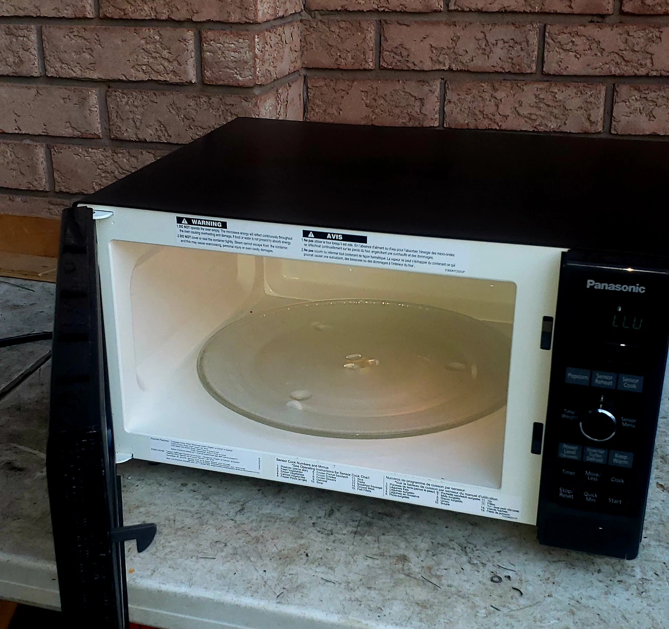 Panasonic The Genius Inverter Microwave - photo 3