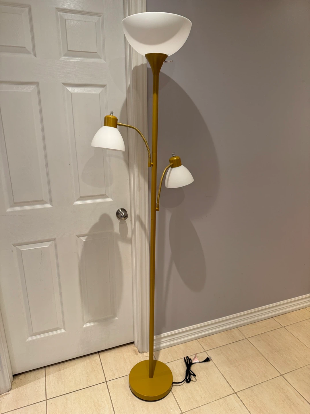 3-Light Brass Floor Lamp with Frosted Glass Shades
