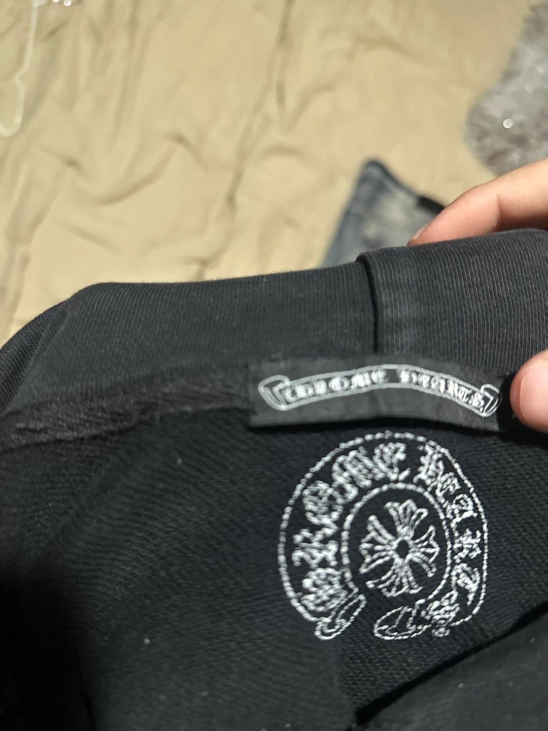 chrome hearts sweater - photo 3
