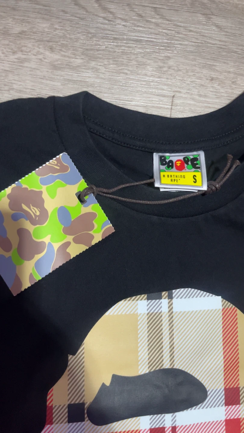 A Bathing Ape Black T-Shirt - photo 2