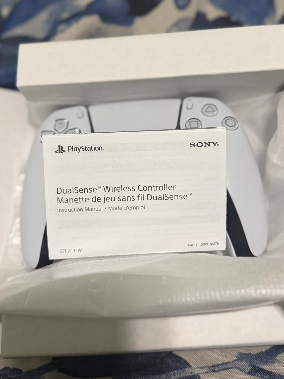 Sony PlayStation 5 DualSense Wireless Controller - photo 2