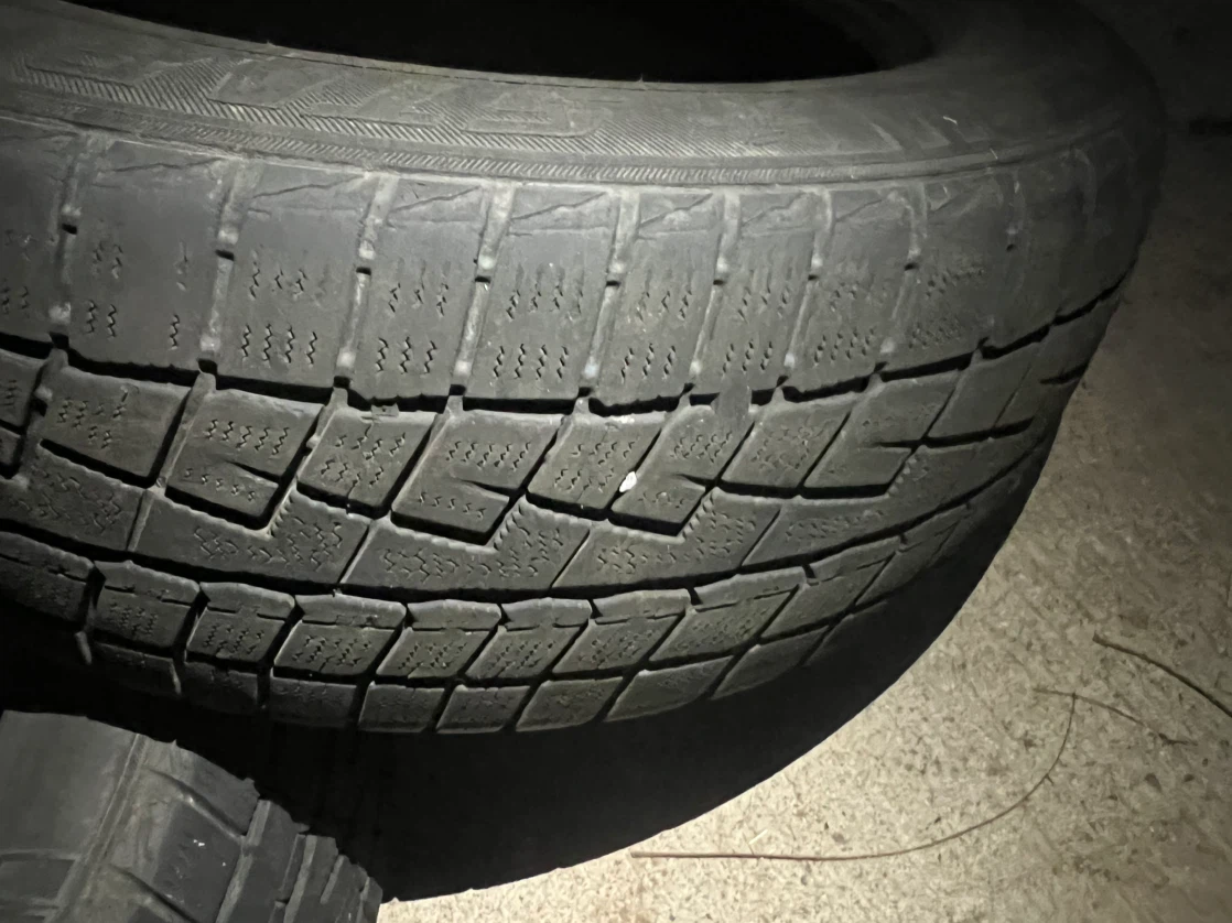 Set of 4 Starfire 225/60R17 Tires - photo 2