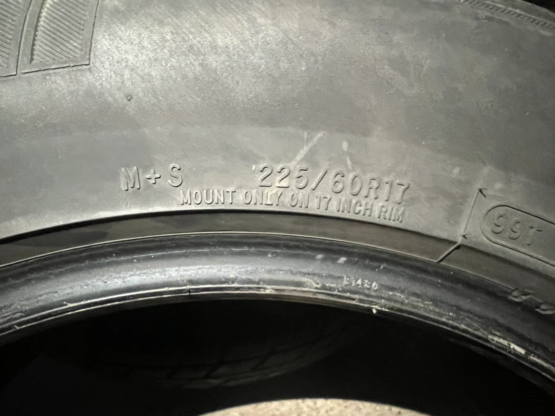 Set of 4 Starfire 225/60R17 Tires - photo 4