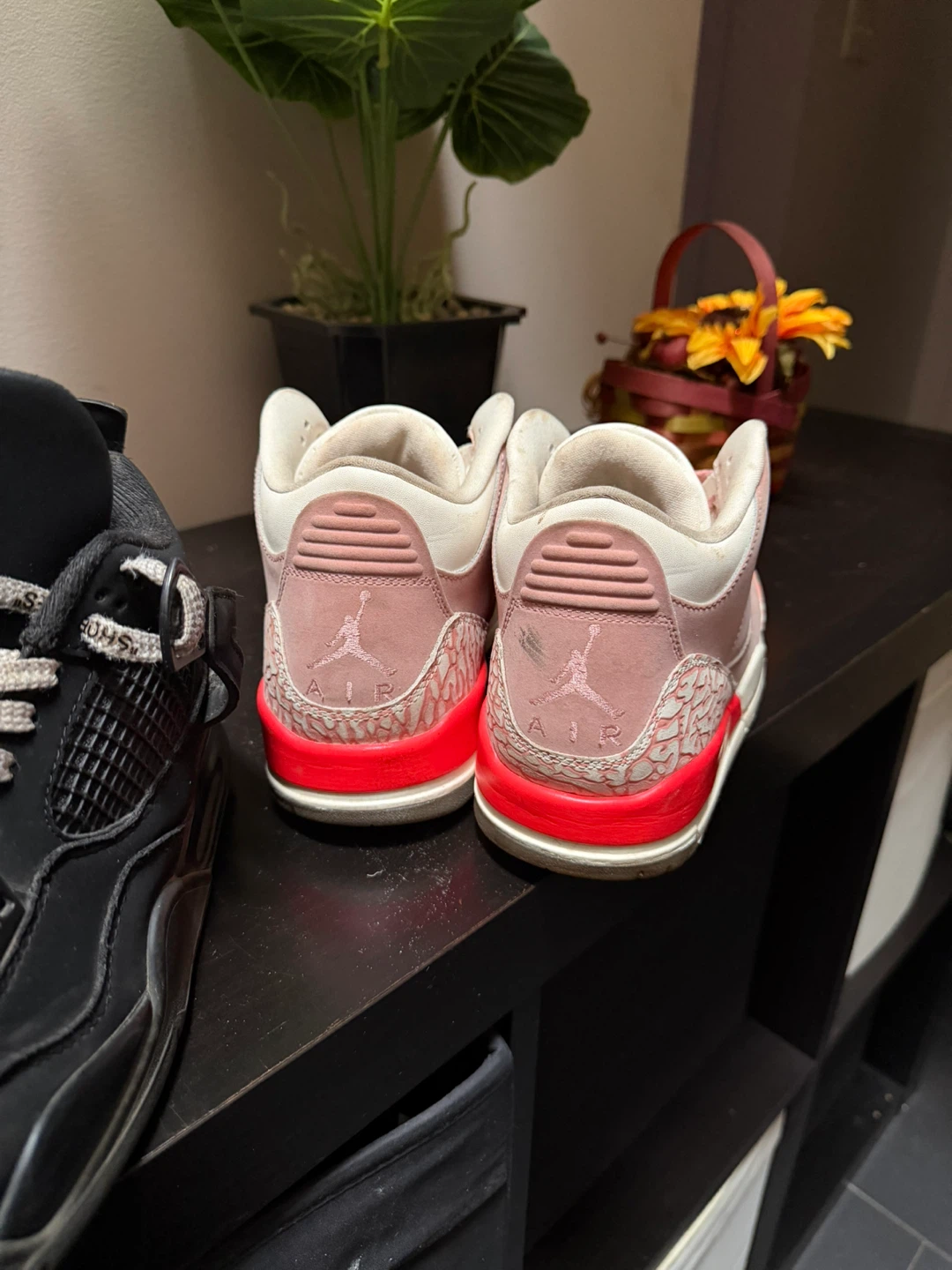 Air Jordan 3 Rust Pink - photo 3