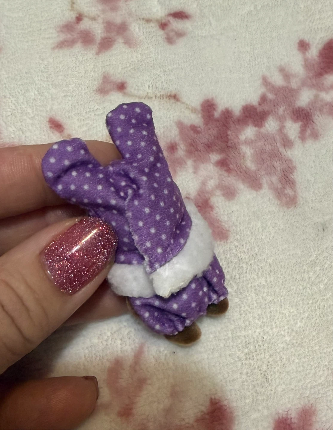 Calico Critters Baby Figure in Purple Polka Dot Outfit - photo 3