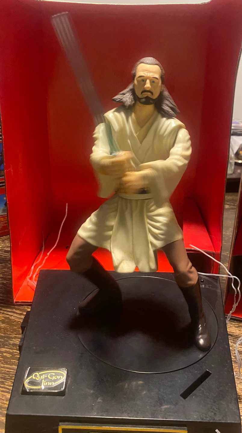 Star Wars Episode I Qui-Gon Jinn Interactive Talking Bank - photo 4