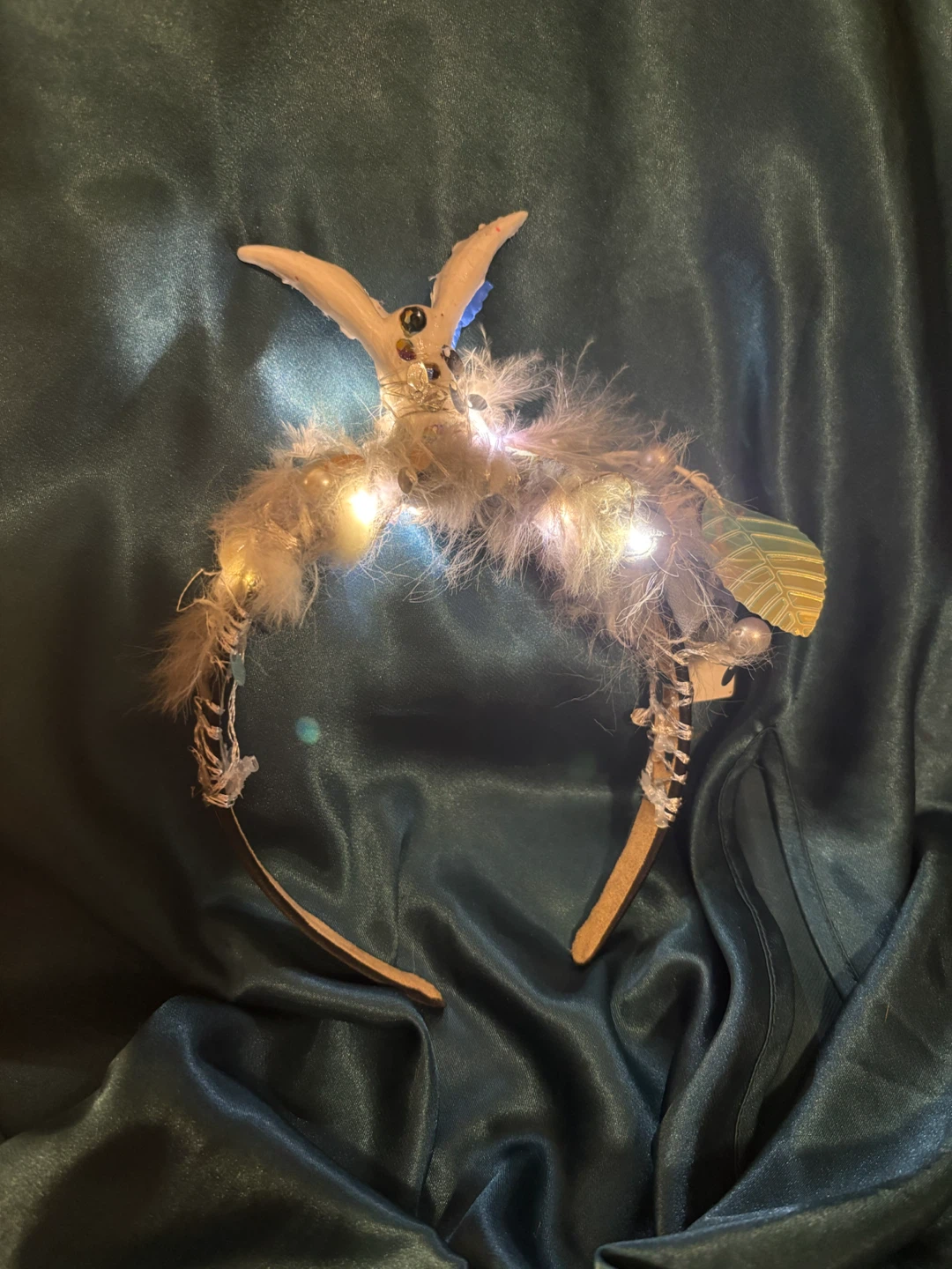 Light-up Reindeer Antler Headbands - photo 3