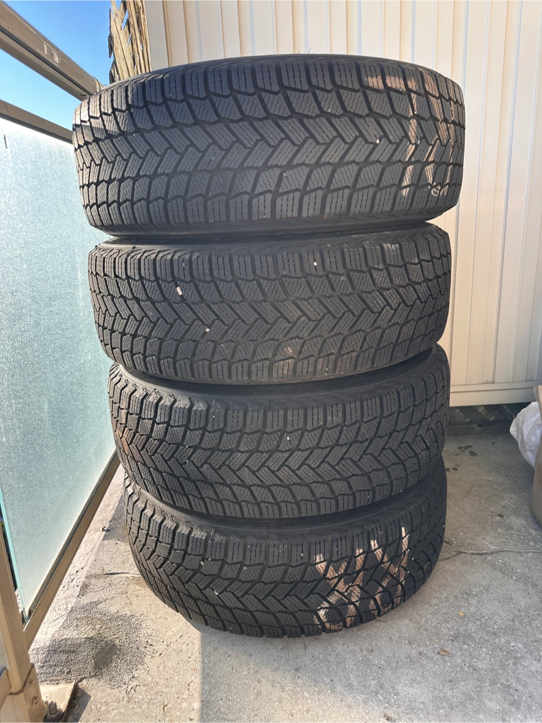 Michelin X-Ice Snow Winter Tires + 17” Black Alloy Wheels - photo 5