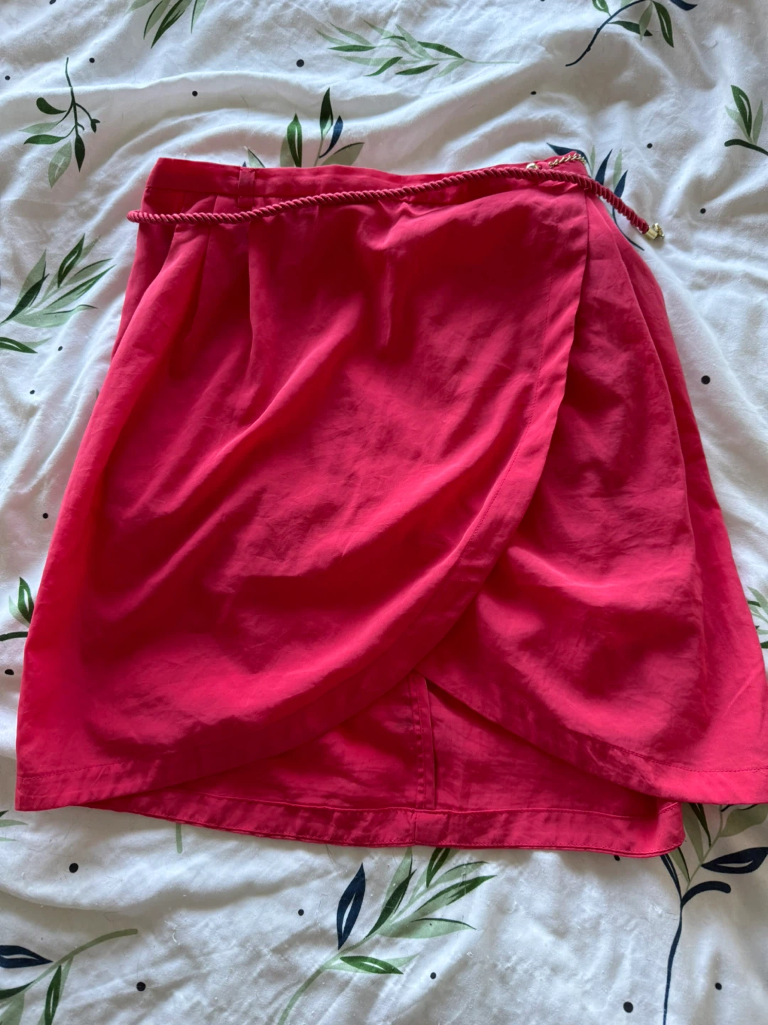 H&M Red Wrap Skirt Size 6