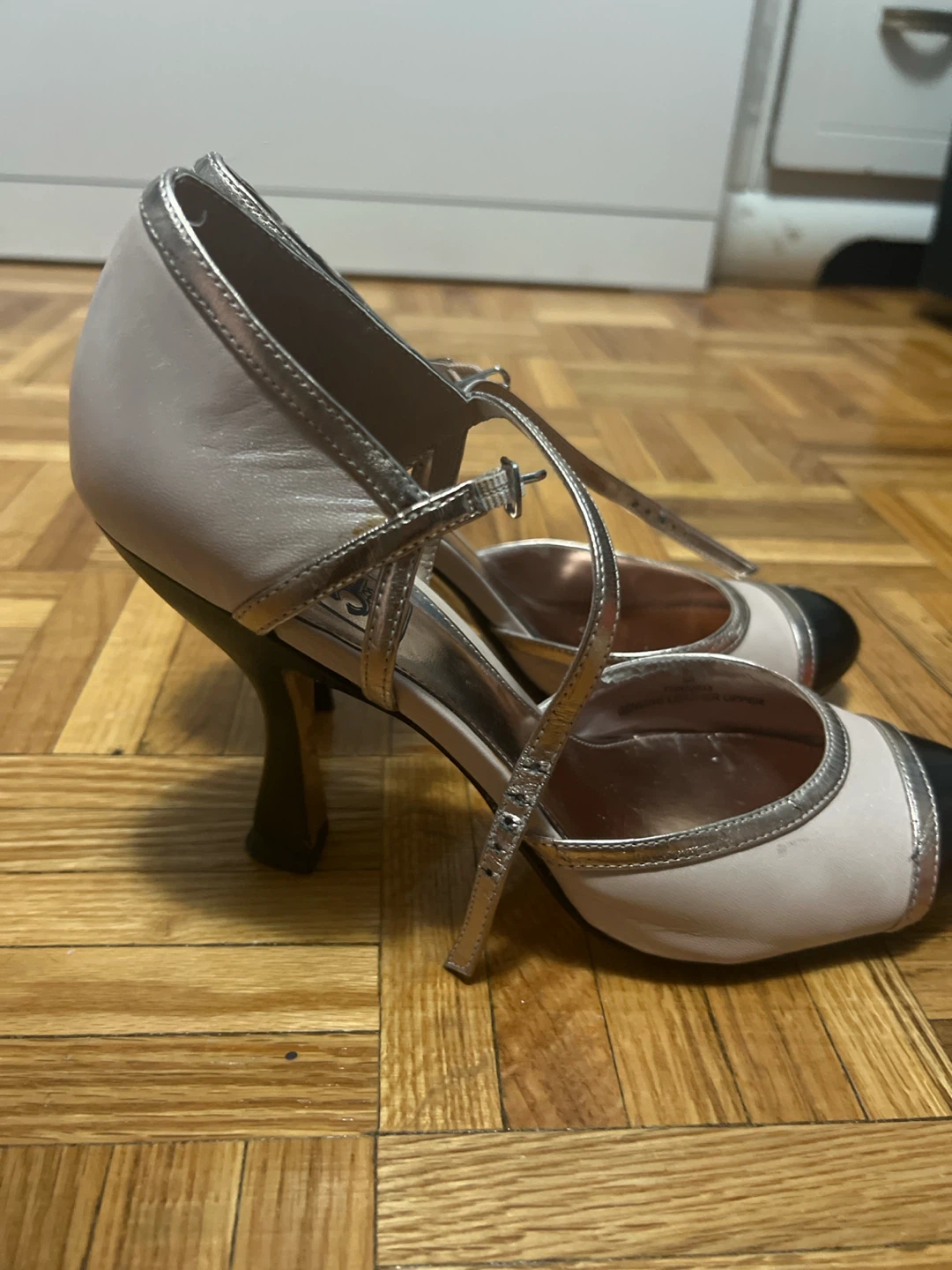 1952 Collection T-Strap Heels - photo 4