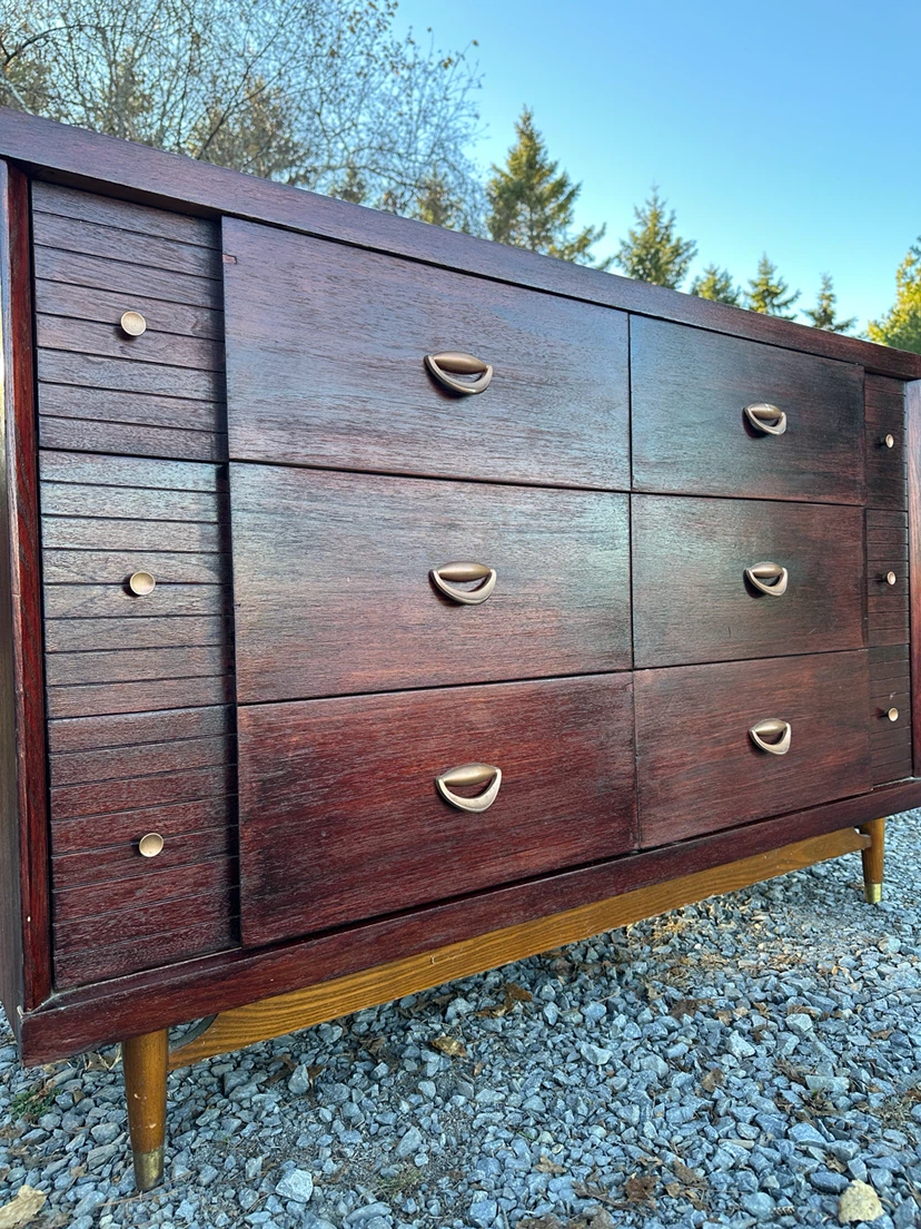 Vintage Knechtel Walnut MCM Dresser (CAN DELIVER) - photo 5