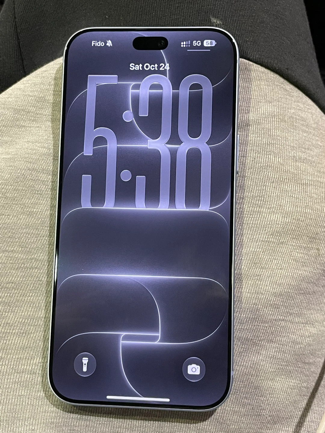 iPhone 18 Pro Max - photo 2