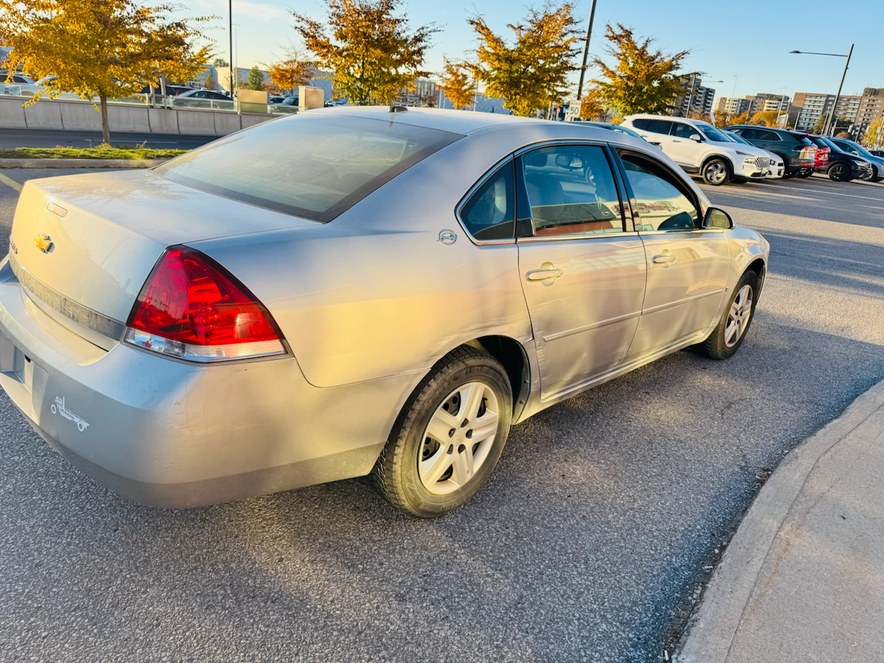 2007 Chevrolet Impala LS ( VERY LOW KM ) - photo 2