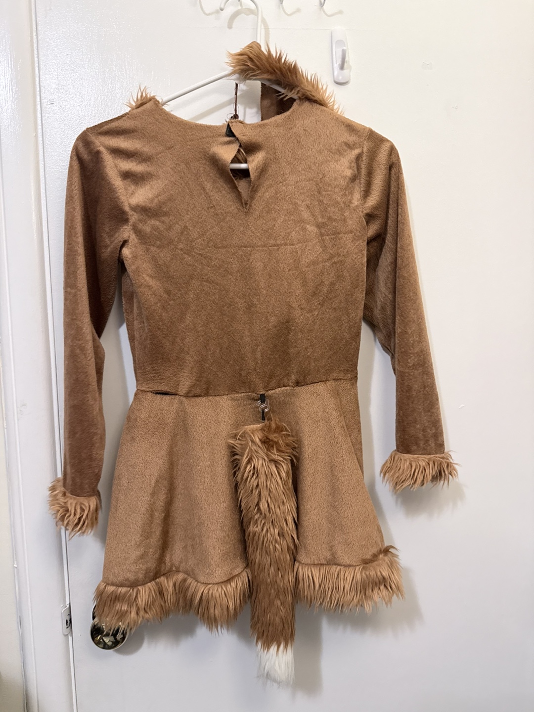 Fun World Faux Fur Animal Costume Medium 8-10 - photo 4