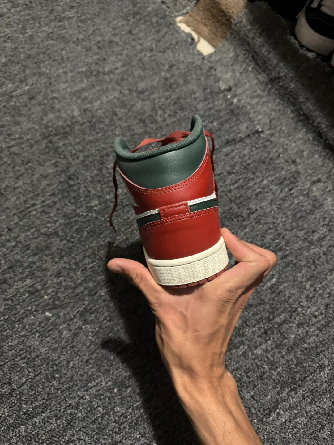 Nike Air Jordan 1 Mid Shoes only wear 2 times - photo 4