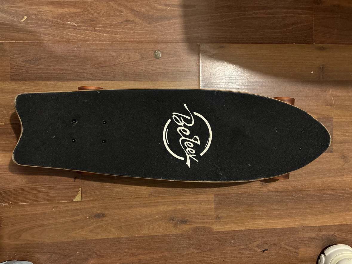 Beleev Cruiser Skateboard
