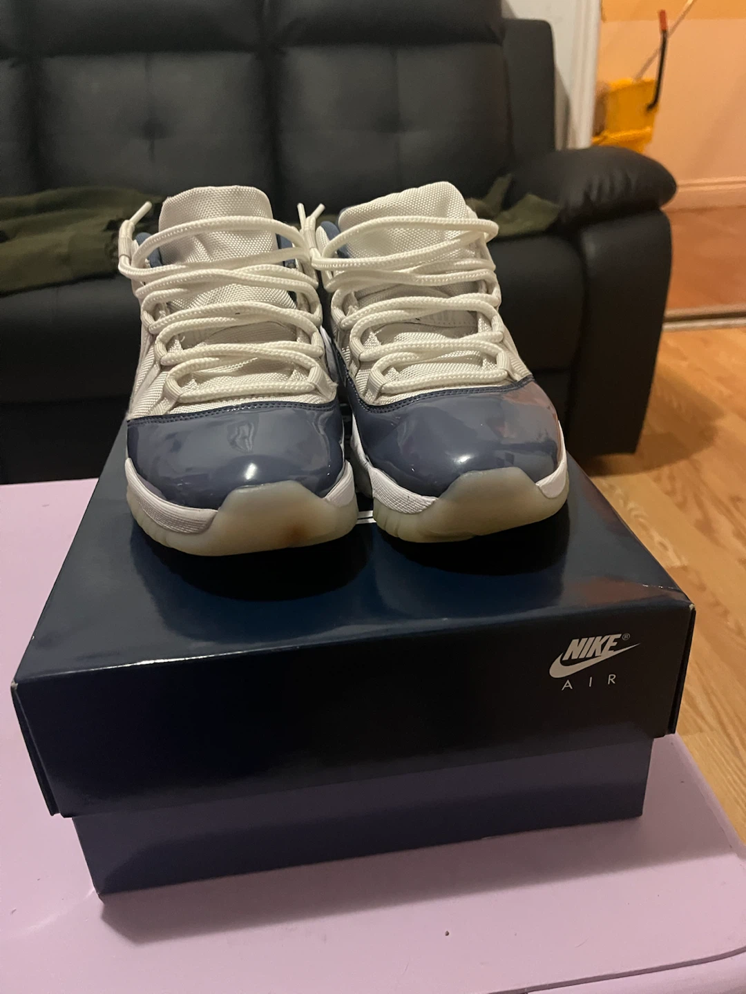 Nike Air Jordan 11 Low - photo 2