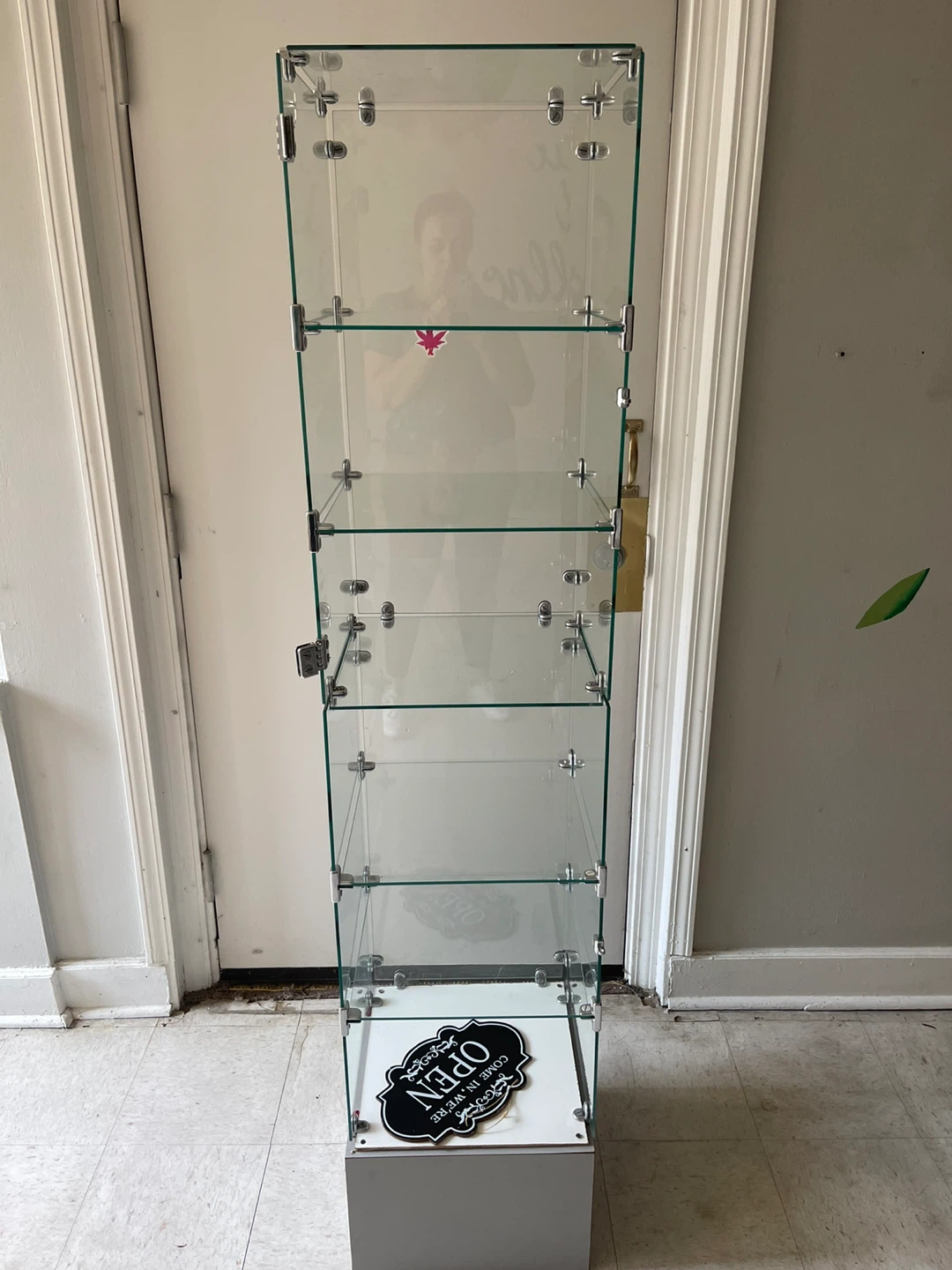 Tall Four-Tier Glass Display Cabinet - photo 2