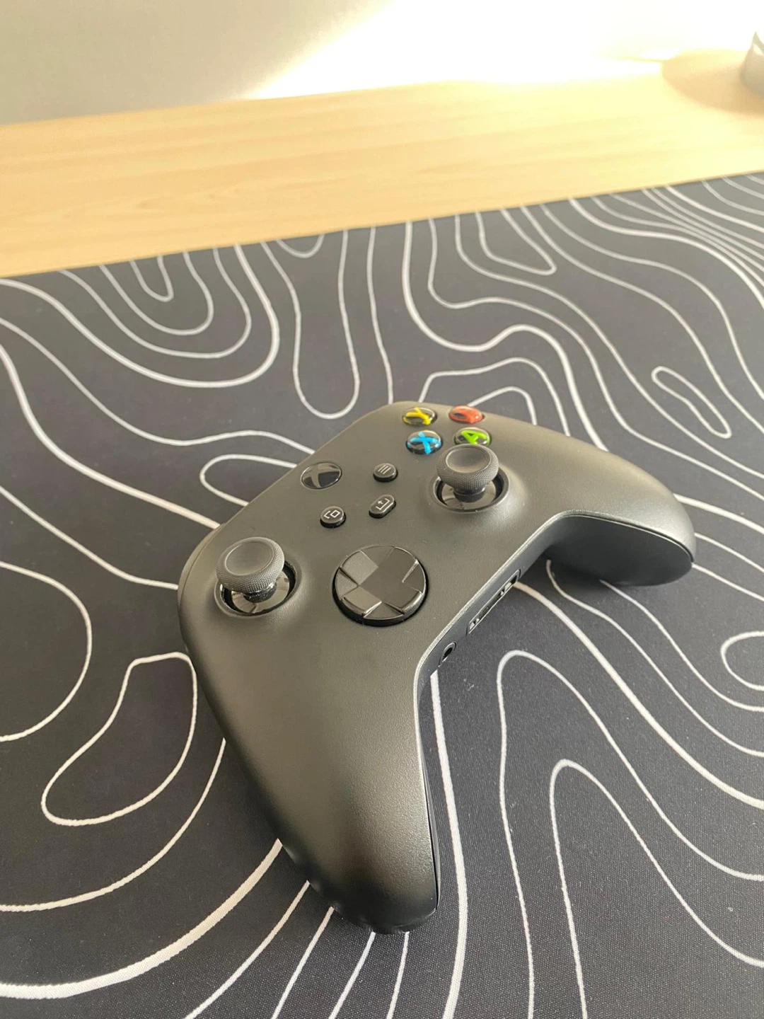 Microsoft Xbox Wireless Controller - Black - photo 2