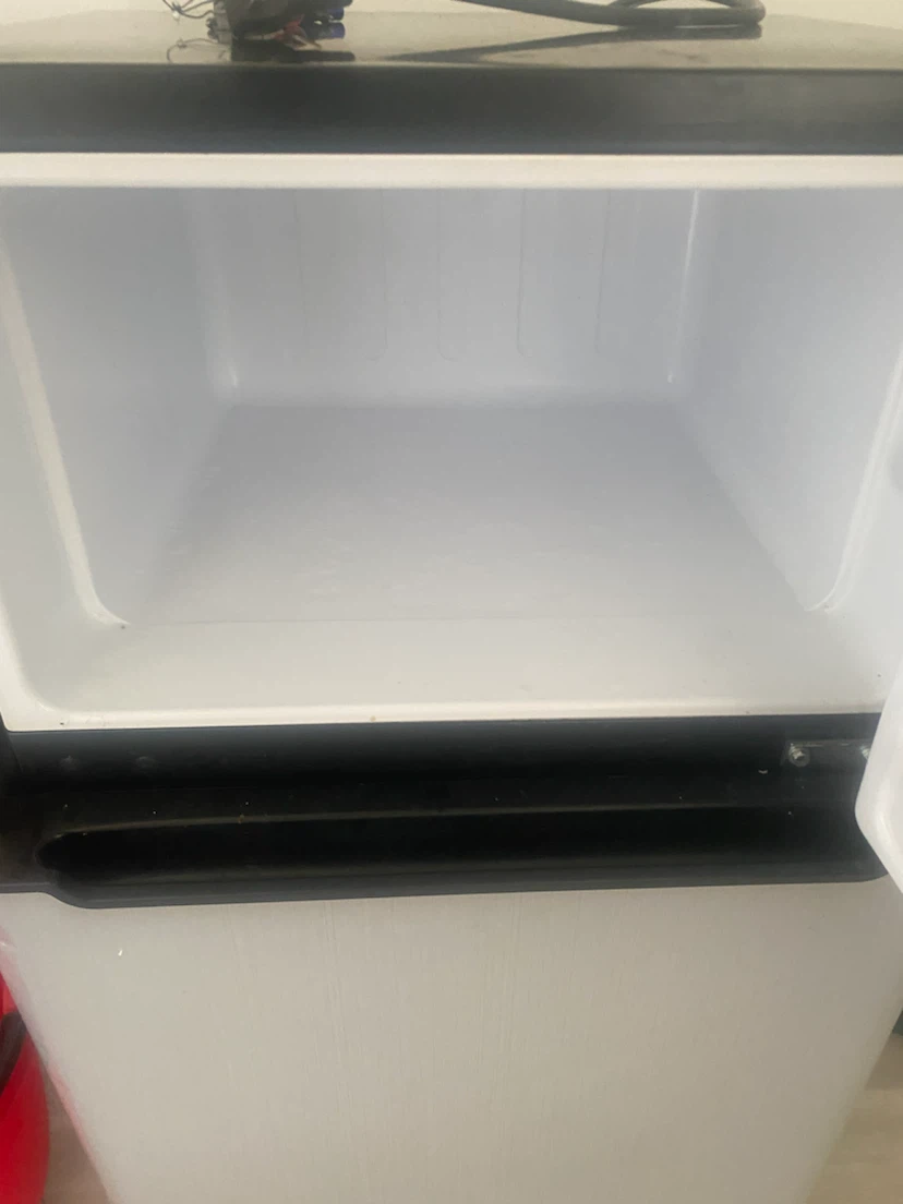 Mini fridge+freezer - photo 2