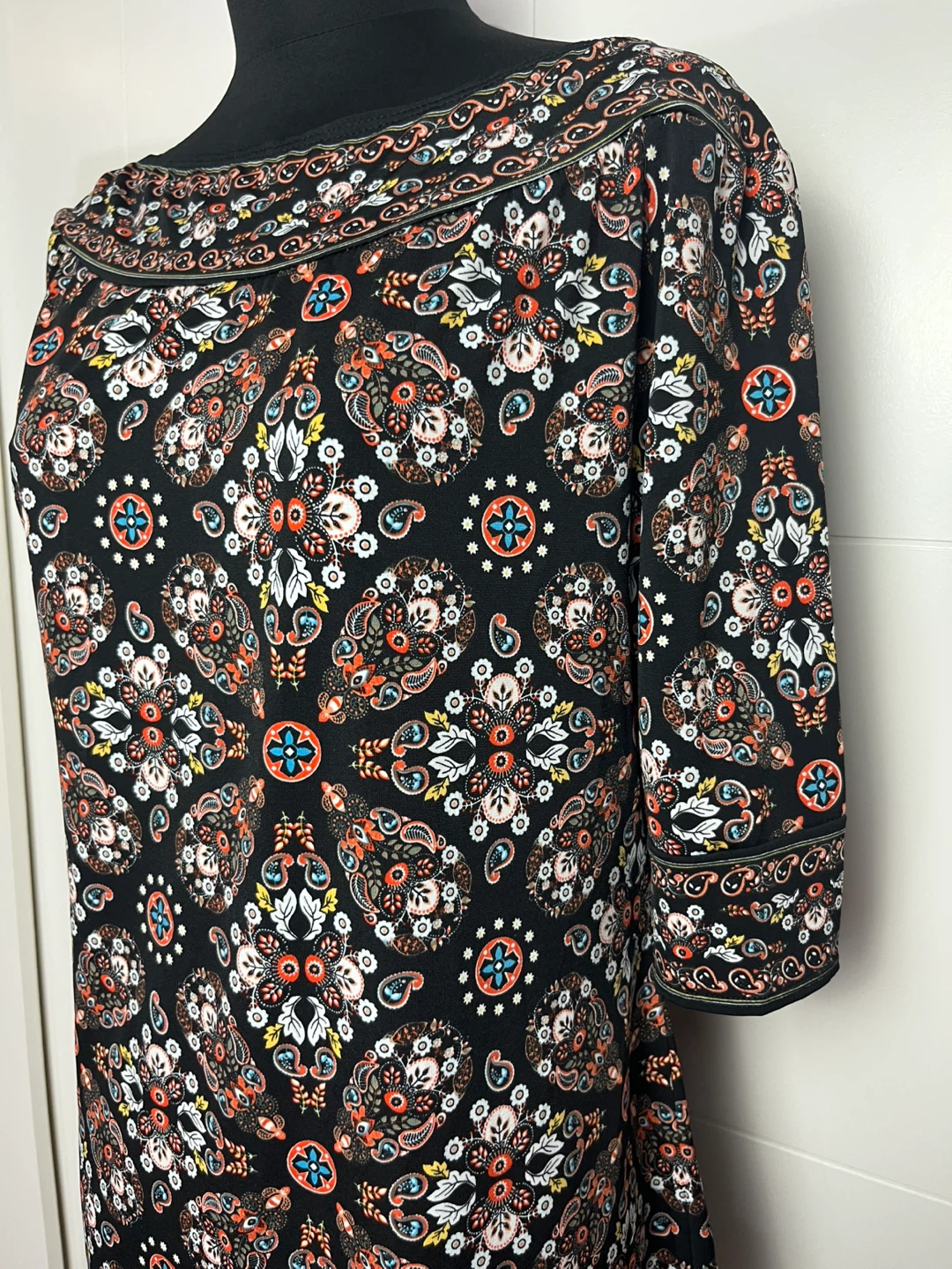 Max Studio Paisley Print tunic top Size M - photo 3