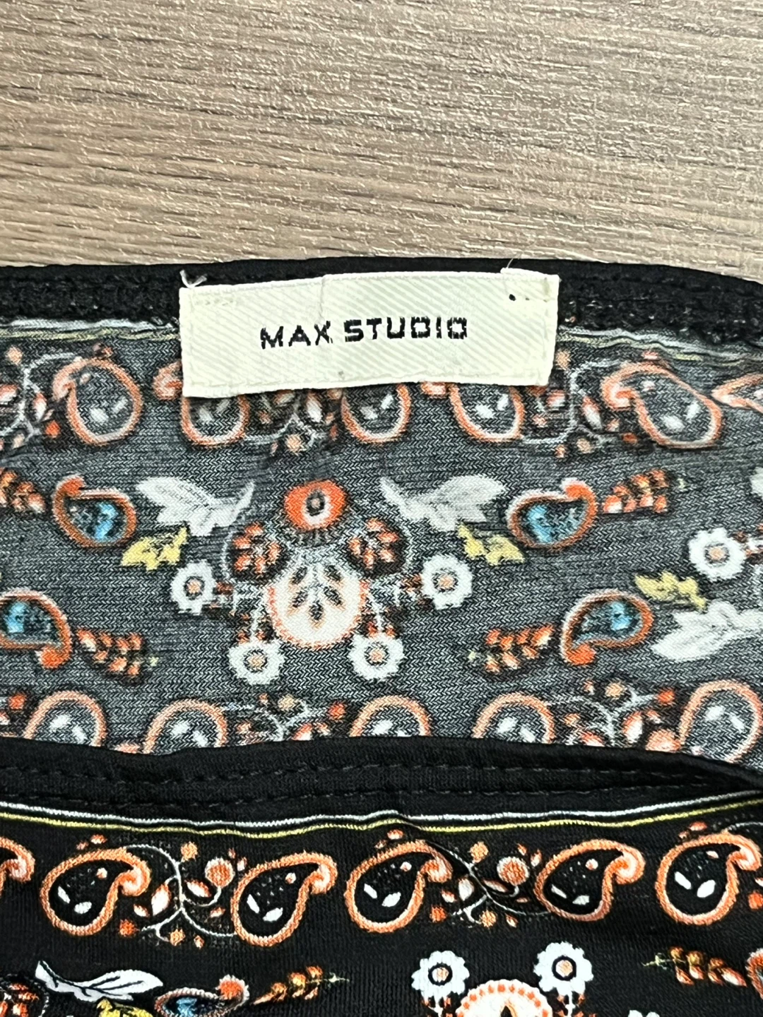 Max Studio Paisley Print tunic top Size M - photo 4