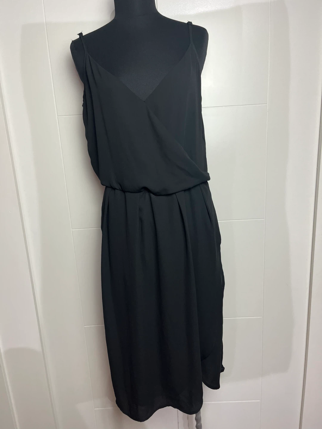 Monk & Lou black dress