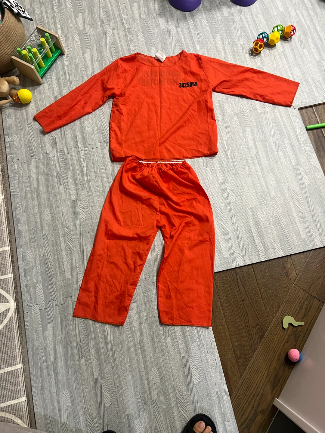 Orange Prisoner Costume Kids Size Small 4-6