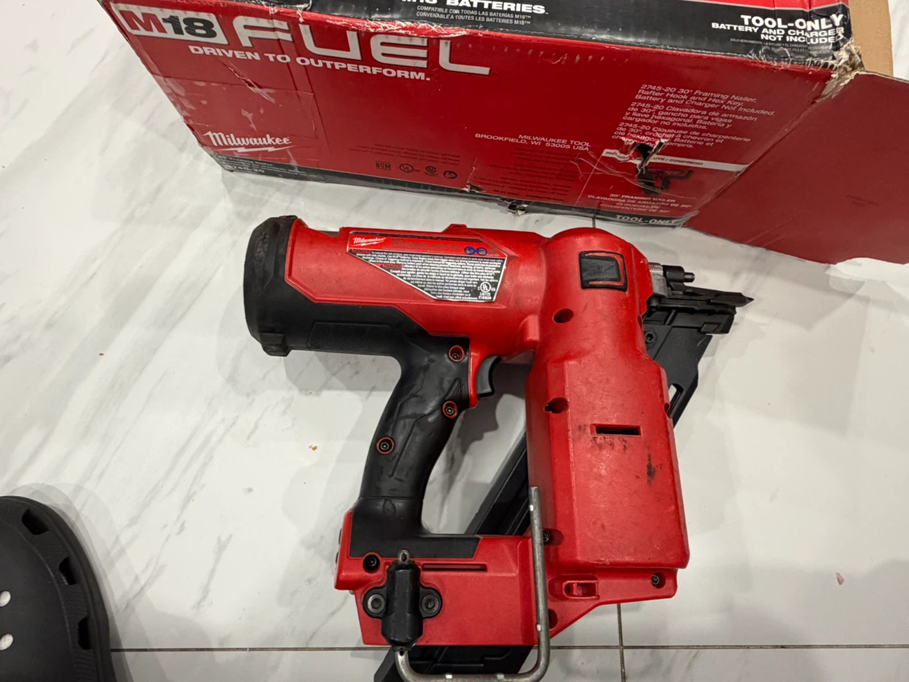 Milwaukee M18 FUEL 30 Degree Framing Nailer 2745-20 - photo 2