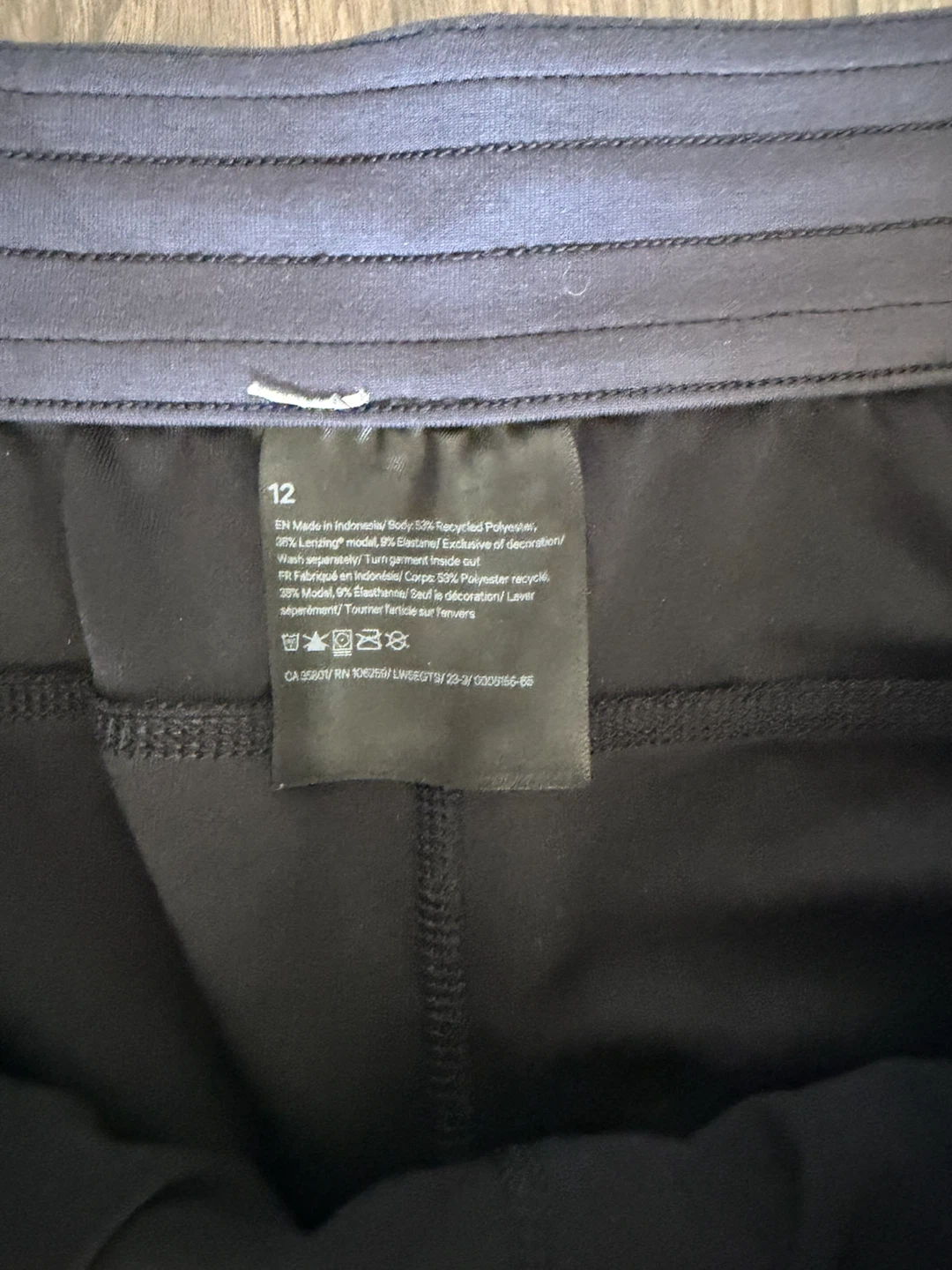 Lululemon Black Pants - photo 3