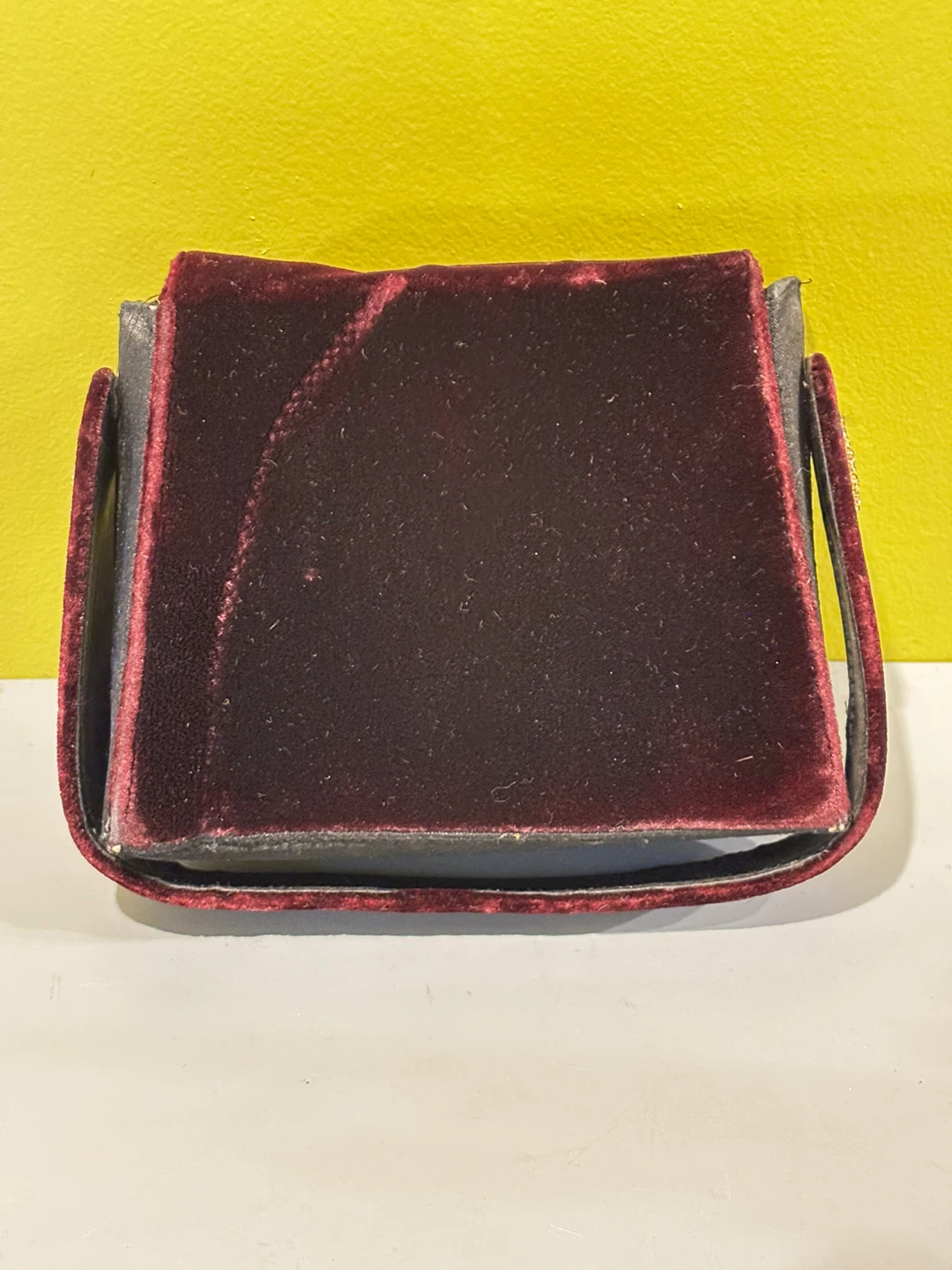 Vintage Burgundy Velvet Handbag - photo 3