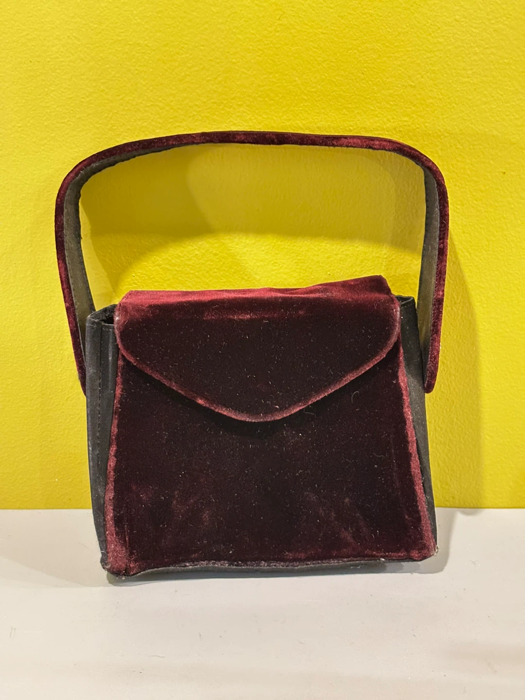 Vintage Burgundy Velvet Handbag - photo 5