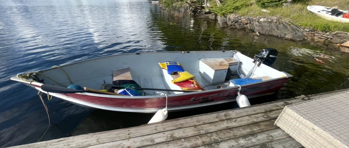 14’ Lund Fishing Boat