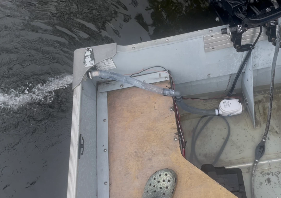 14’ Lund Fishing Boat - photo 3