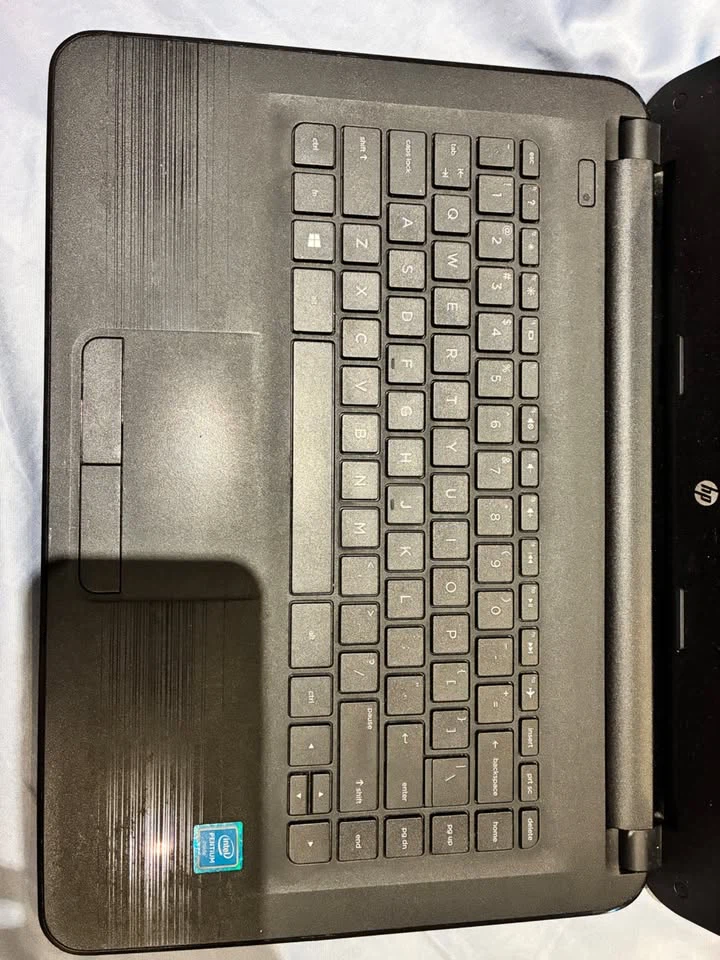 HP Pentium Laptop for Parts - photo 4