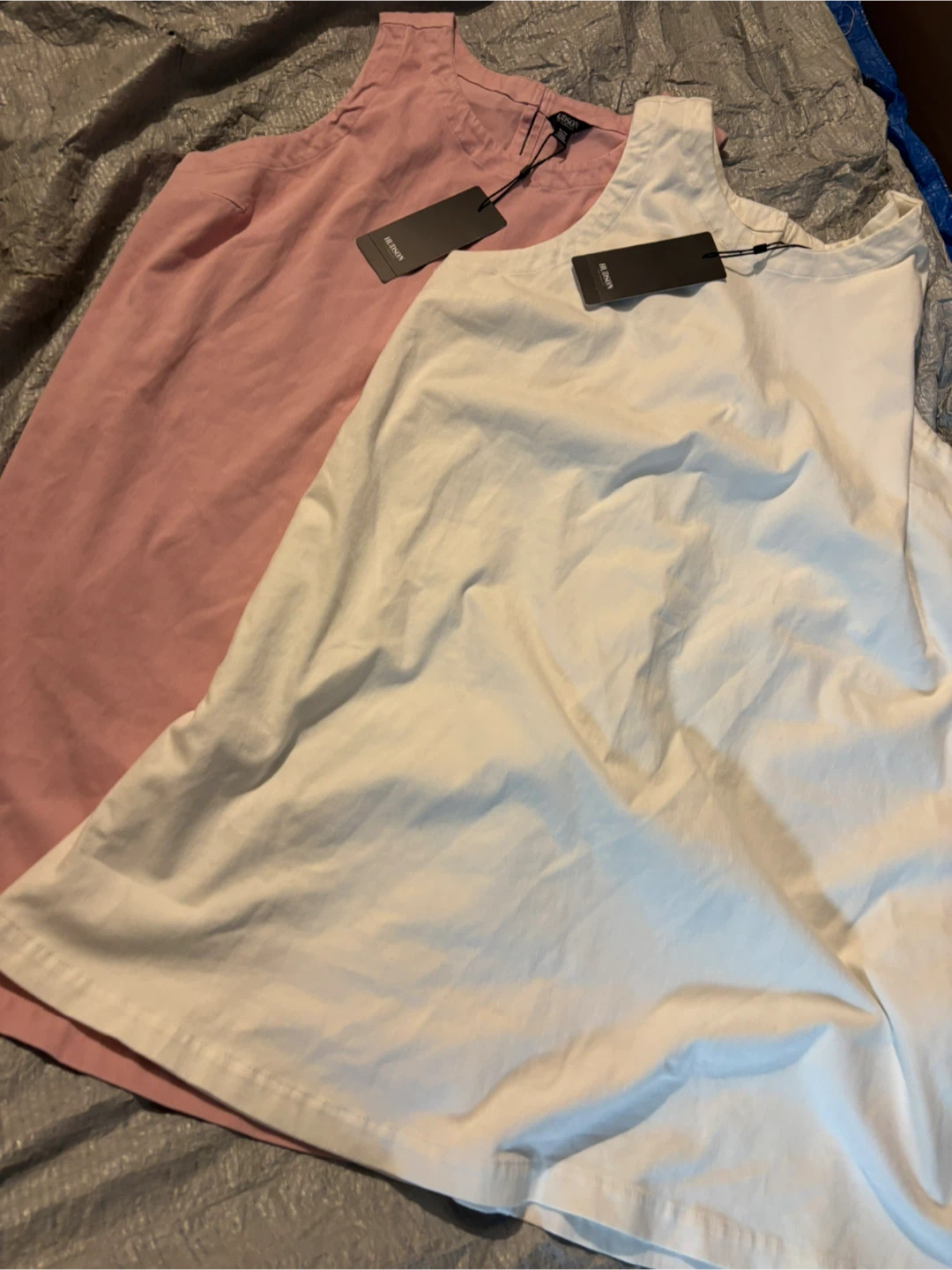 Two Hudson Los Angeles Knit Shift Dresses XL