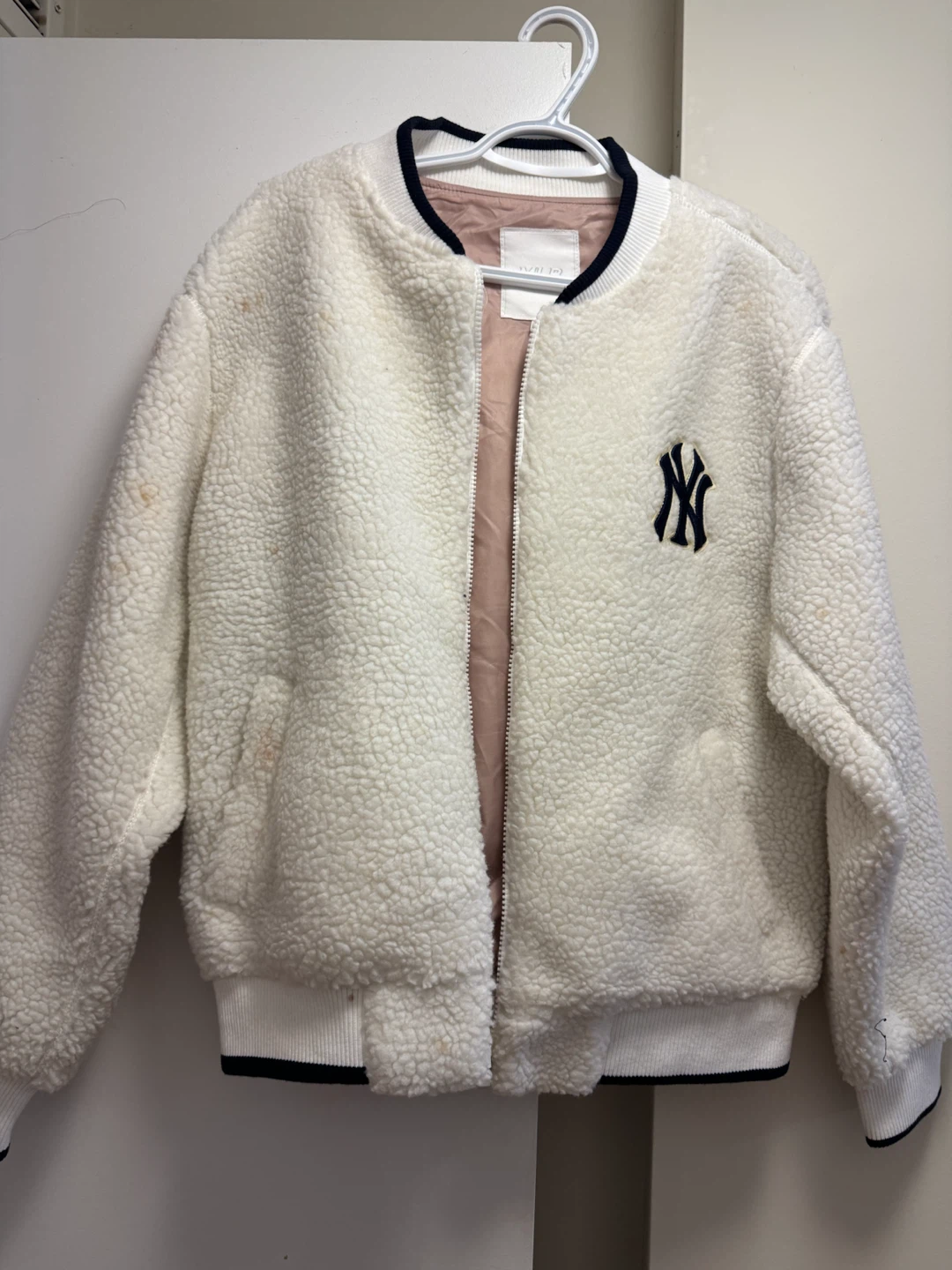 MLB Fleece Jacket – Brand New, Never Worn
