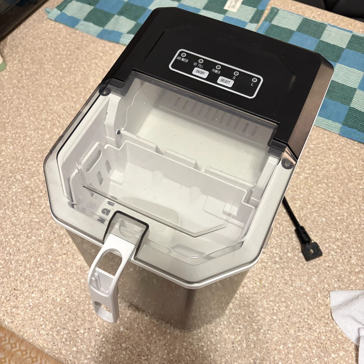 Portable Countertop Ice Maker - photo 2